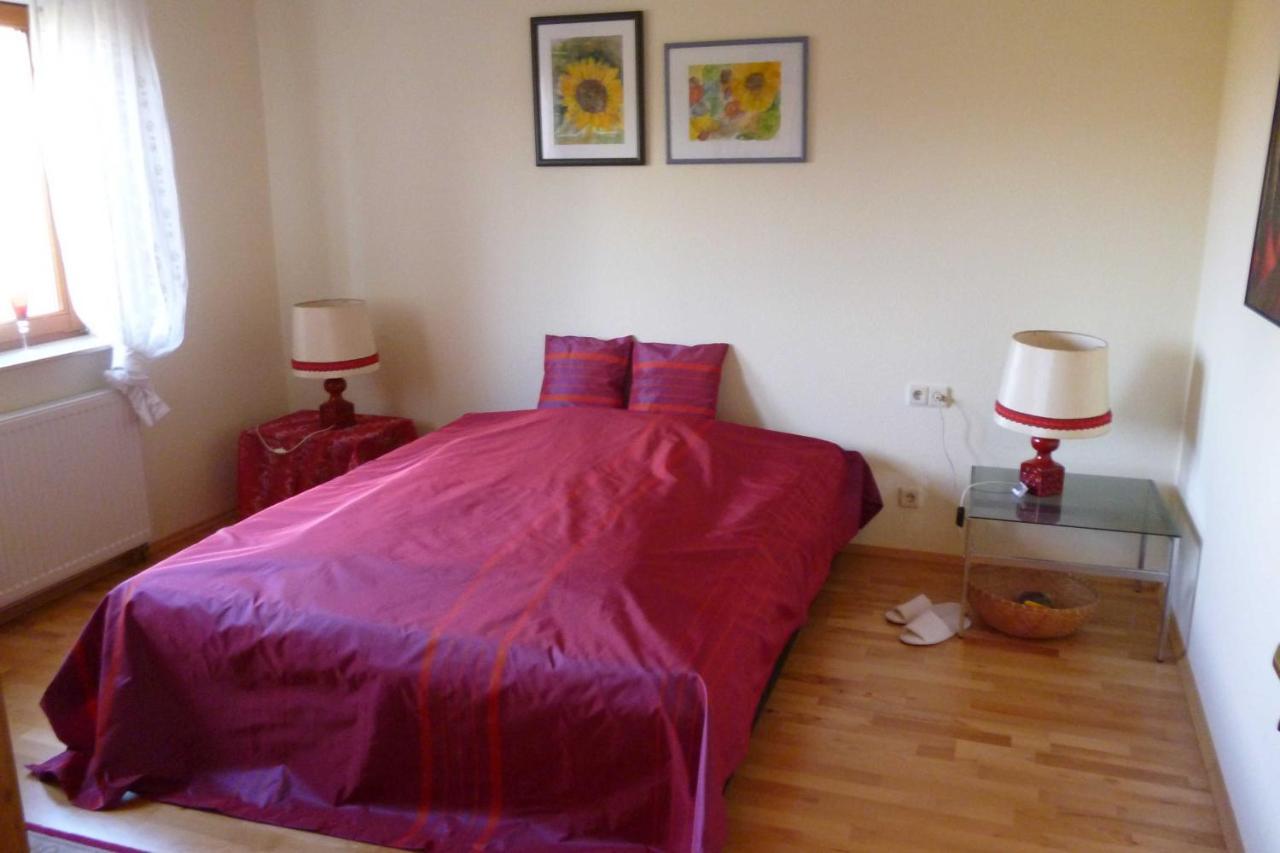 Ferienwohnung Rehgarten Momlingen Bagian luar foto